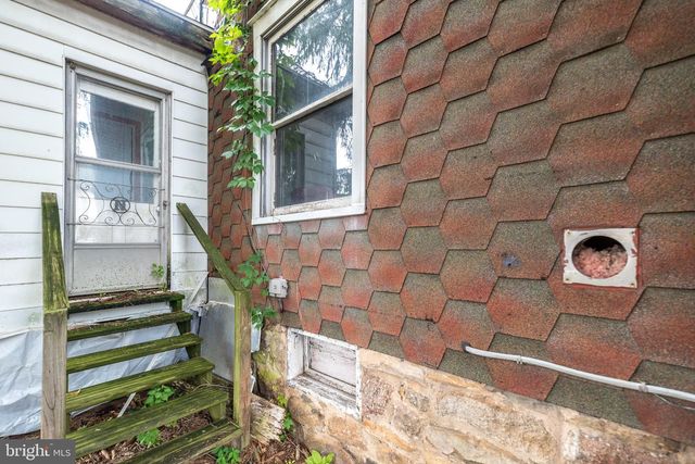 402 HOBART ST, Ashland, PA 17921