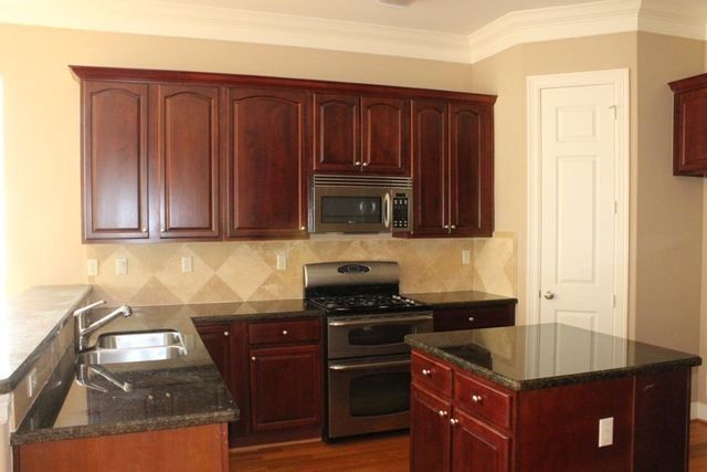 1324 Birdsall Street, Houston, TX 77007