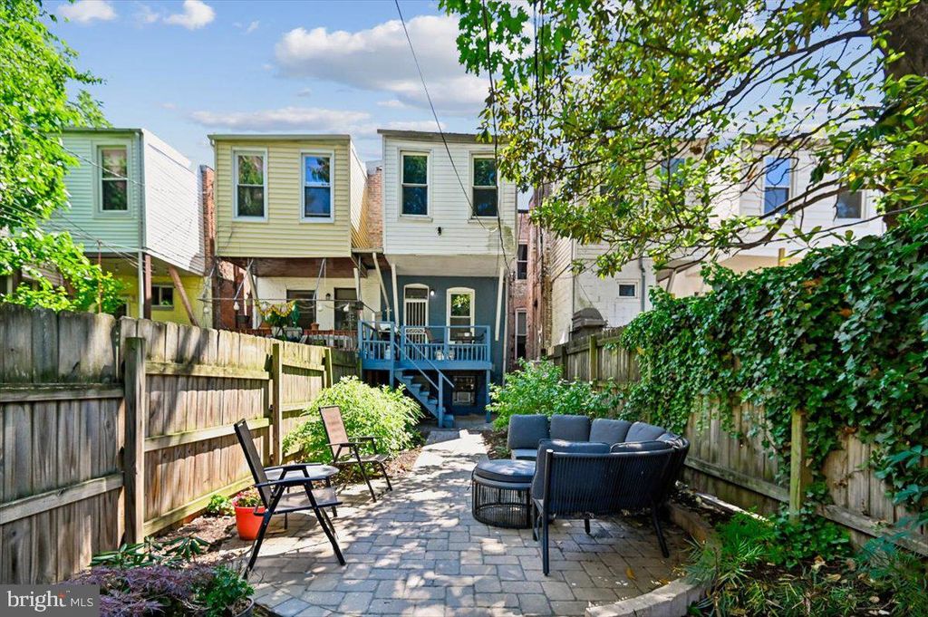 Image 26 of property listing at 2828 MARYLAND AVE, Baltimore, MD 21218