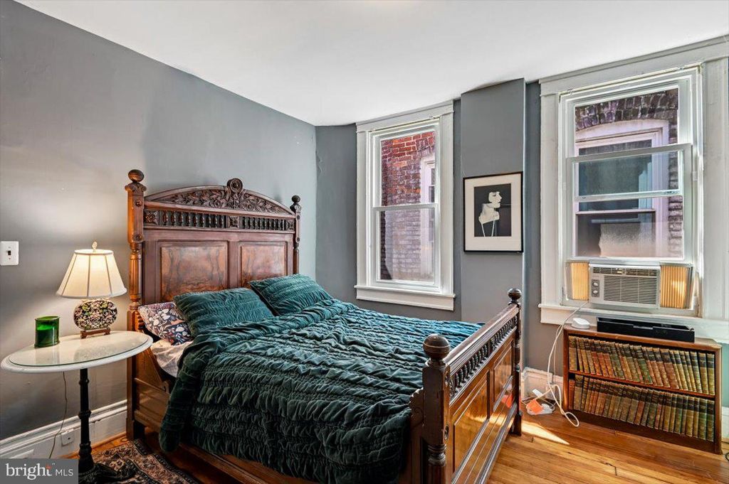 Image 38 of property listing at 2828 MARYLAND AVE, Baltimore, MD 21218