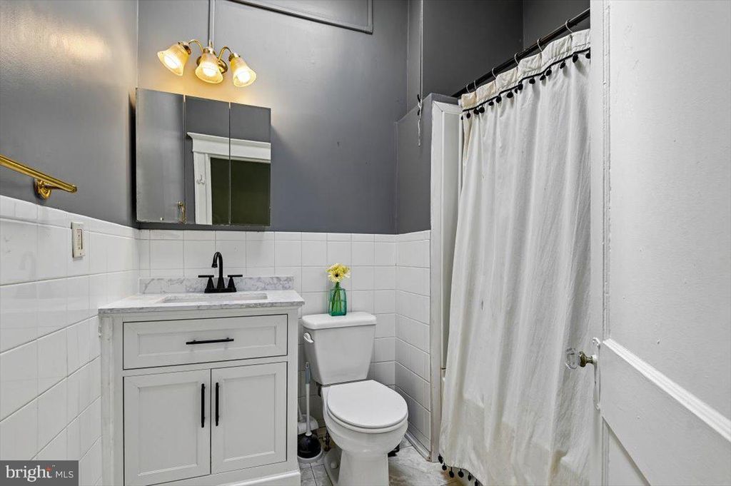 Image 46 of property listing at 2828 MARYLAND AVE, Baltimore, MD 21218