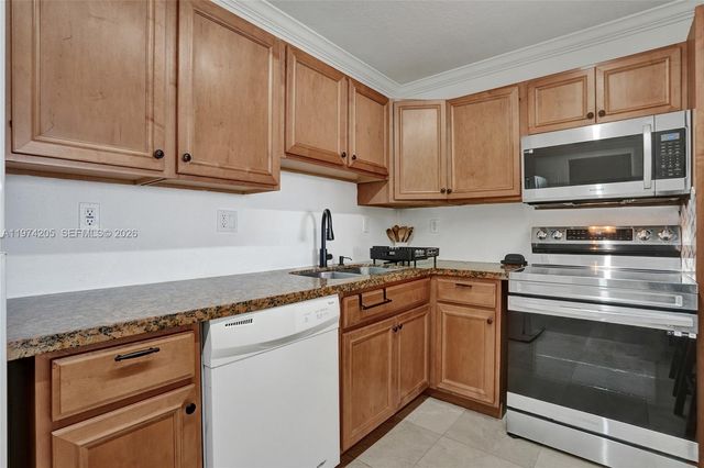 19380 Collins Ave 718, Sunny Isles Beach, FL 33160