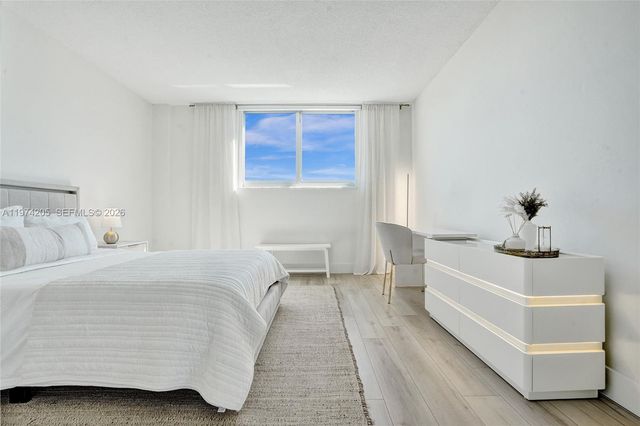 19380 Collins Ave 718, Sunny Isles Beach, FL 33160