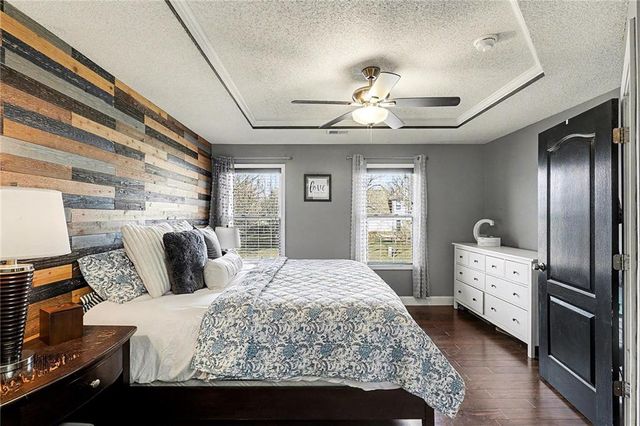 15950 S Avalon Street, Olathe, KS 66062