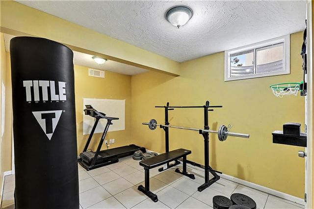 15950 S Avalon Street, Olathe, KS 66062