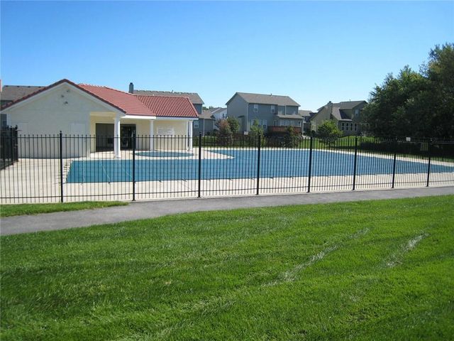 15950 S Avalon Street, Olathe, KS 66062