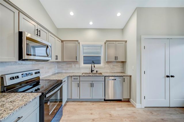 525 Harrison Avenue, Scranton City, PA 18510