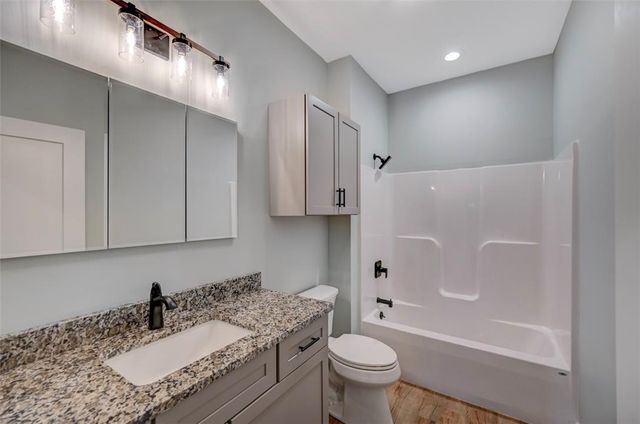 525 Harrison Avenue, Scranton City, PA 18510
