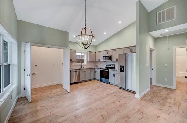 525 Harrison Avenue, Scranton City, PA 18510