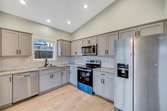 525 Harrison Avenue, Scranton City, PA 18510
