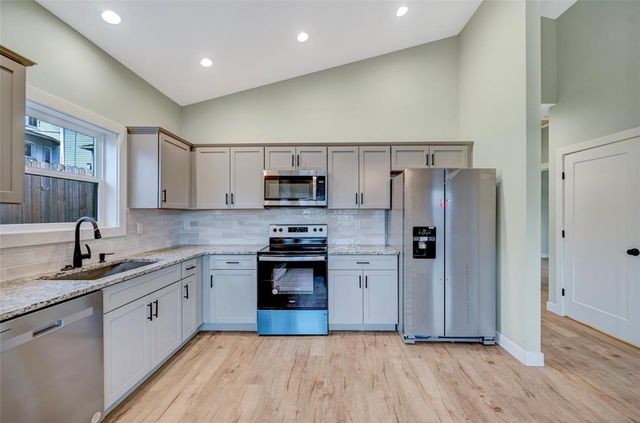 525 Harrison Avenue, Scranton City, PA 18510