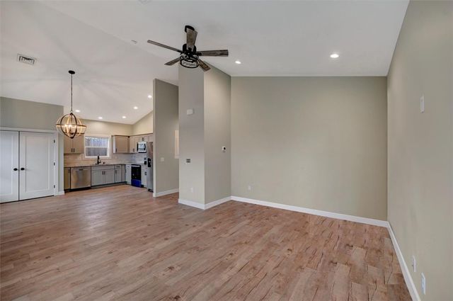 525 Harrison Avenue, Scranton City, PA 18510