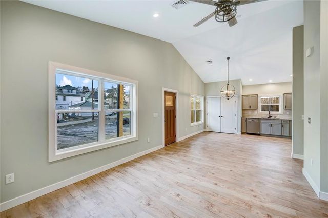 525 Harrison Avenue, Scranton City, PA 18510