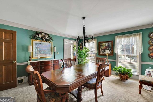 1339 Saint Michaels Court SW, Lilburn, GA 30047