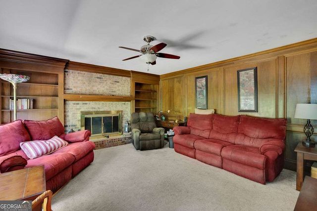 1339 Saint Michaels Court SW, Lilburn, GA 30047