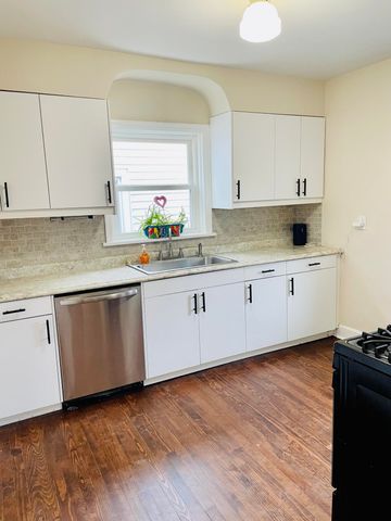 1316 Lake Avenue, Whiting, IN 46394