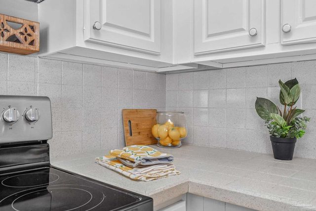 5292 Balfour Pl, Perdido Key, FL 32507