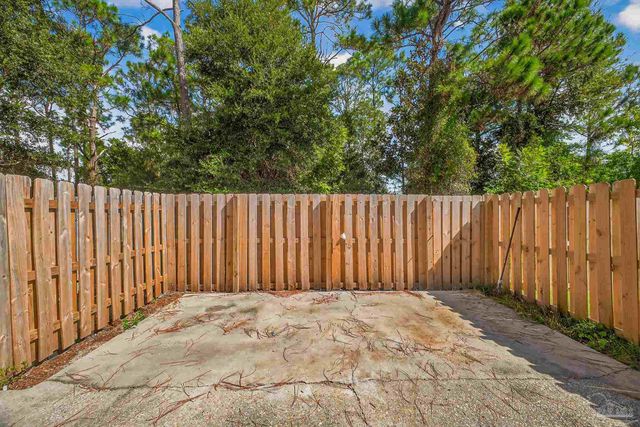 5292 Balfour Pl, Perdido Key, FL 32507