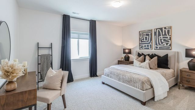 620 NW Concord Lane, Waukee, IA 50263