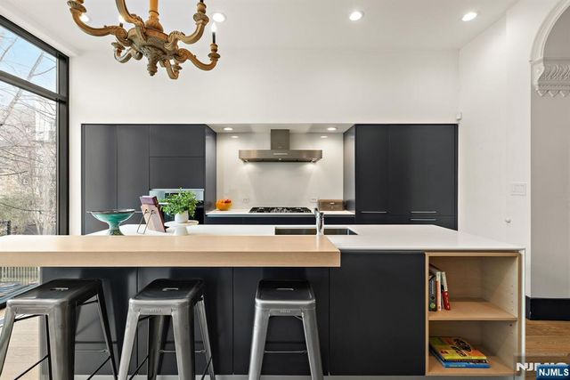 926 Hudson Street, Hoboken, NJ 07030