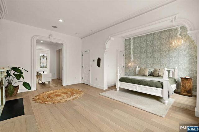 926 Hudson Street, Hoboken, NJ 07030
