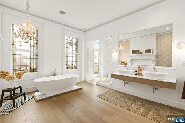 926 Hudson Street, Hoboken, NJ 07030