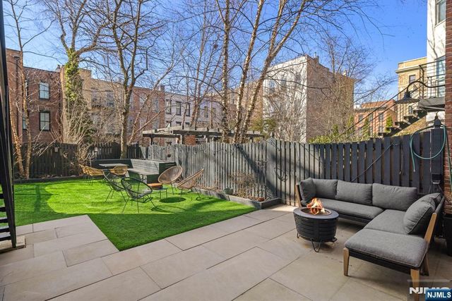 926 Hudson Street, Hoboken, NJ 07030