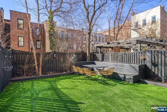 926 Hudson Street, Hoboken, NJ 07030