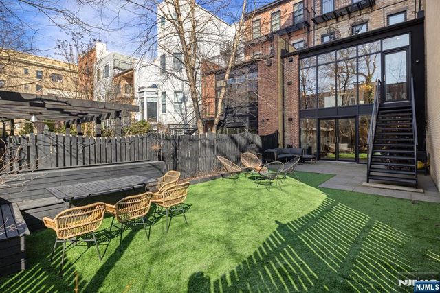 926 Hudson Street, Hoboken, NJ 07030