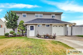 85 Whitman Street, Carteret, NJ 07008