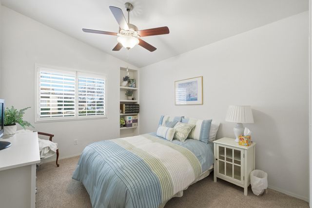 6706 N Chestnut Avenue 118, Fresno, CA 93710