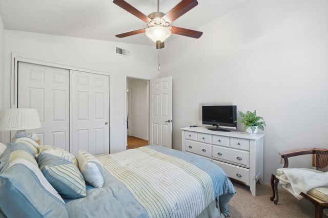 6706 N Chestnut Avenue 118, Fresno, CA 93710