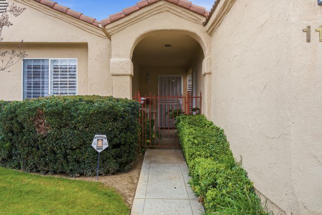 6706 N Chestnut Avenue 118, Fresno, CA 93710