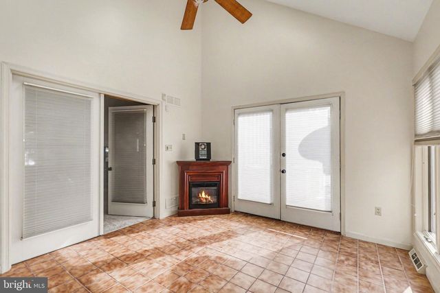 4712 GREAT OAK LN, Harrisburg, PA 17110