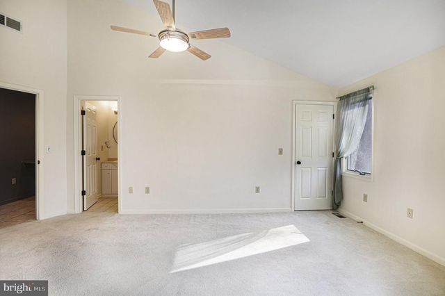 4712 GREAT OAK LN, Harrisburg, PA 17110