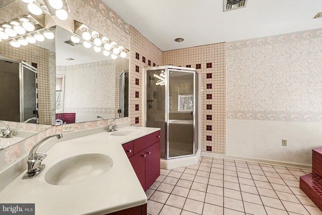 4712 GREAT OAK LN, Harrisburg, PA 17110