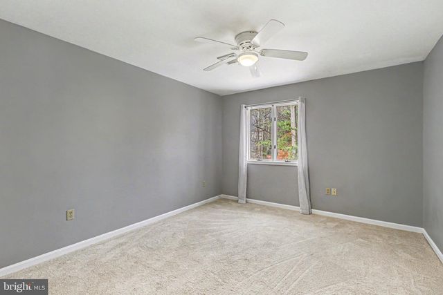 4712 GREAT OAK LN, Harrisburg, PA 17110