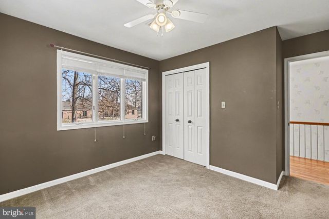 4712 GREAT OAK LN, Harrisburg, PA 17110