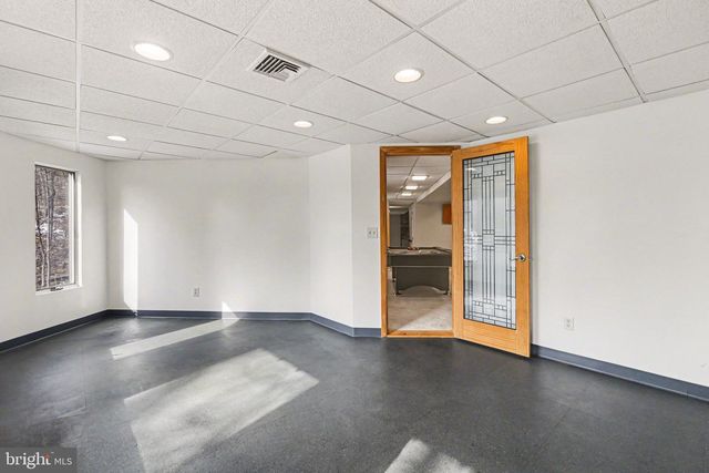 4712 GREAT OAK LN, Harrisburg, PA 17110