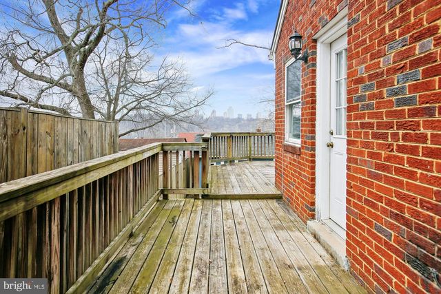 2008 S QUINCY ST, Arlington, VA 22204