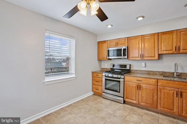 2008 S QUINCY ST, Arlington, VA 22204