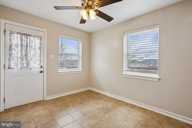 2008 S QUINCY ST, Arlington, VA 22204