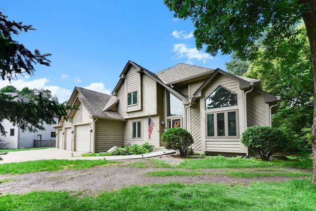 6170 Dallas Lane N, Plymouth, MN 55446