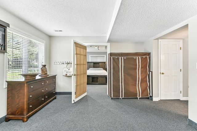 6170 Dallas Lane N, Plymouth, MN 55446