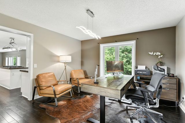 6170 Dallas Lane N, Plymouth, MN 55446