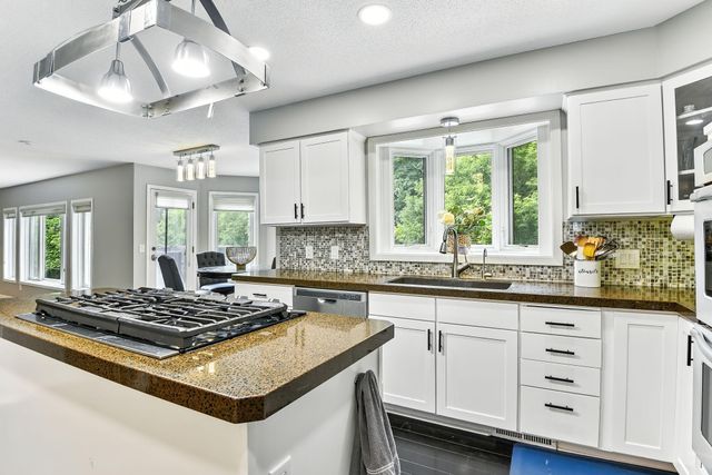 6170 Dallas Lane N, Plymouth, MN 55446