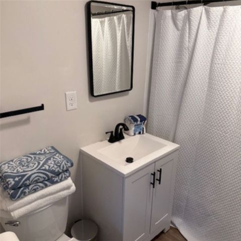 349 Boulevard Boulevard, Middletown, RI 02842