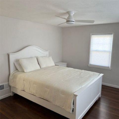 349 Boulevard Boulevard, Middletown, RI 02842