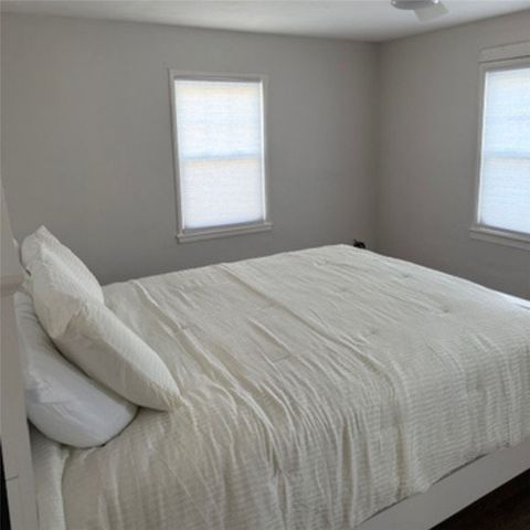 349 Boulevard Boulevard, Middletown, RI 02842