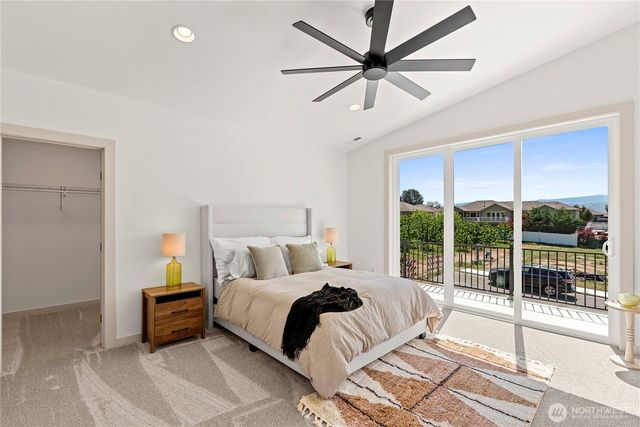 107 Chadwick Street NW, East Wenatchee, WA 98802